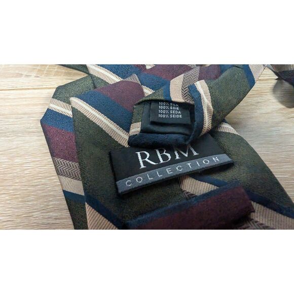 RBM Collection 100% Silk Tie – Striped Pattern Necktie - Picture 3 of 3